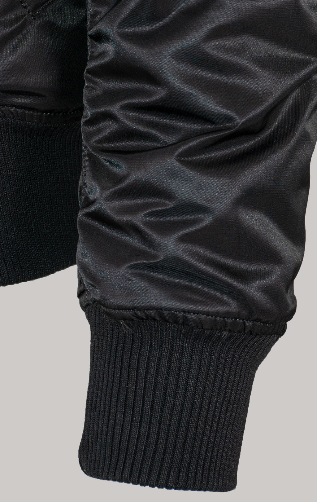 Куртка-бомбер лётная ALPHA INDUSTRIES D-Tec MA-1 black/black 