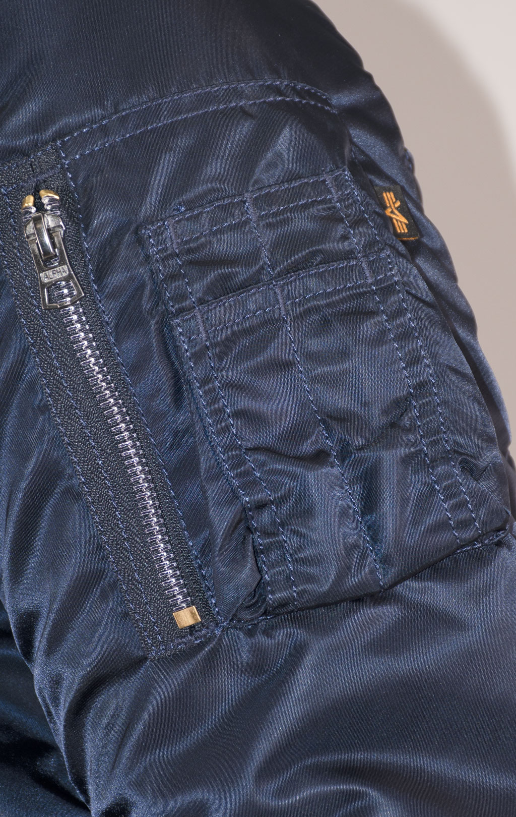 Бомбер ALPHA INDUSTRIES SLIM FIT/EUROPEAN FIT MA-1 FW 21/22 m rep. blue 