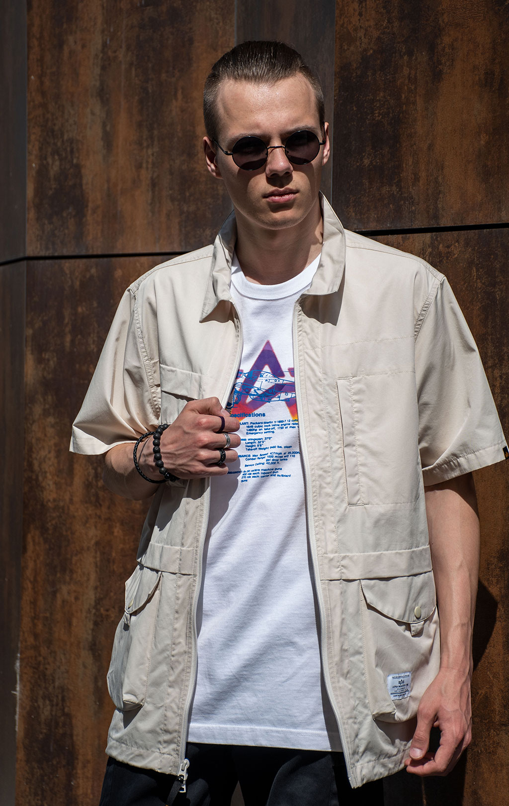 Ветровка-рубашка ALPHA INDUSTRIES SHORT SLEEVE MULTI POCKET ZIPPERED SHIRT JACKET SS 24 m limestone 
