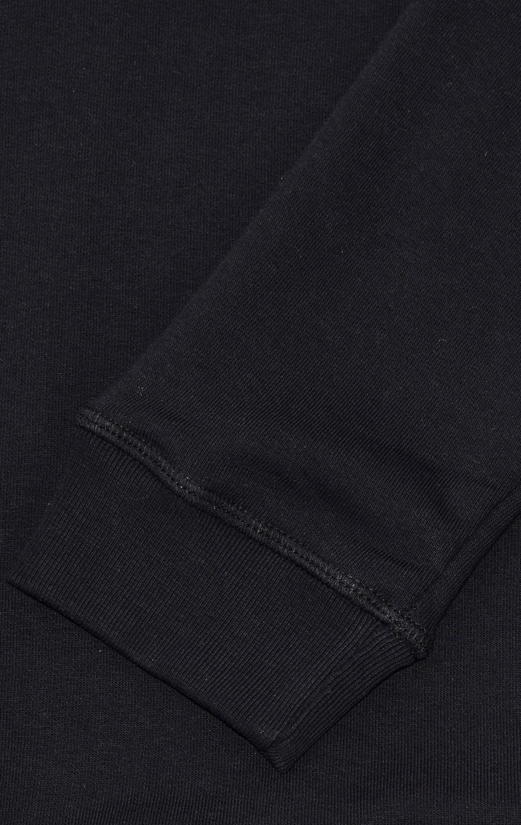 Женский свитшот ALPHA INDUSTRIES NEW BASIC SWEATER black 