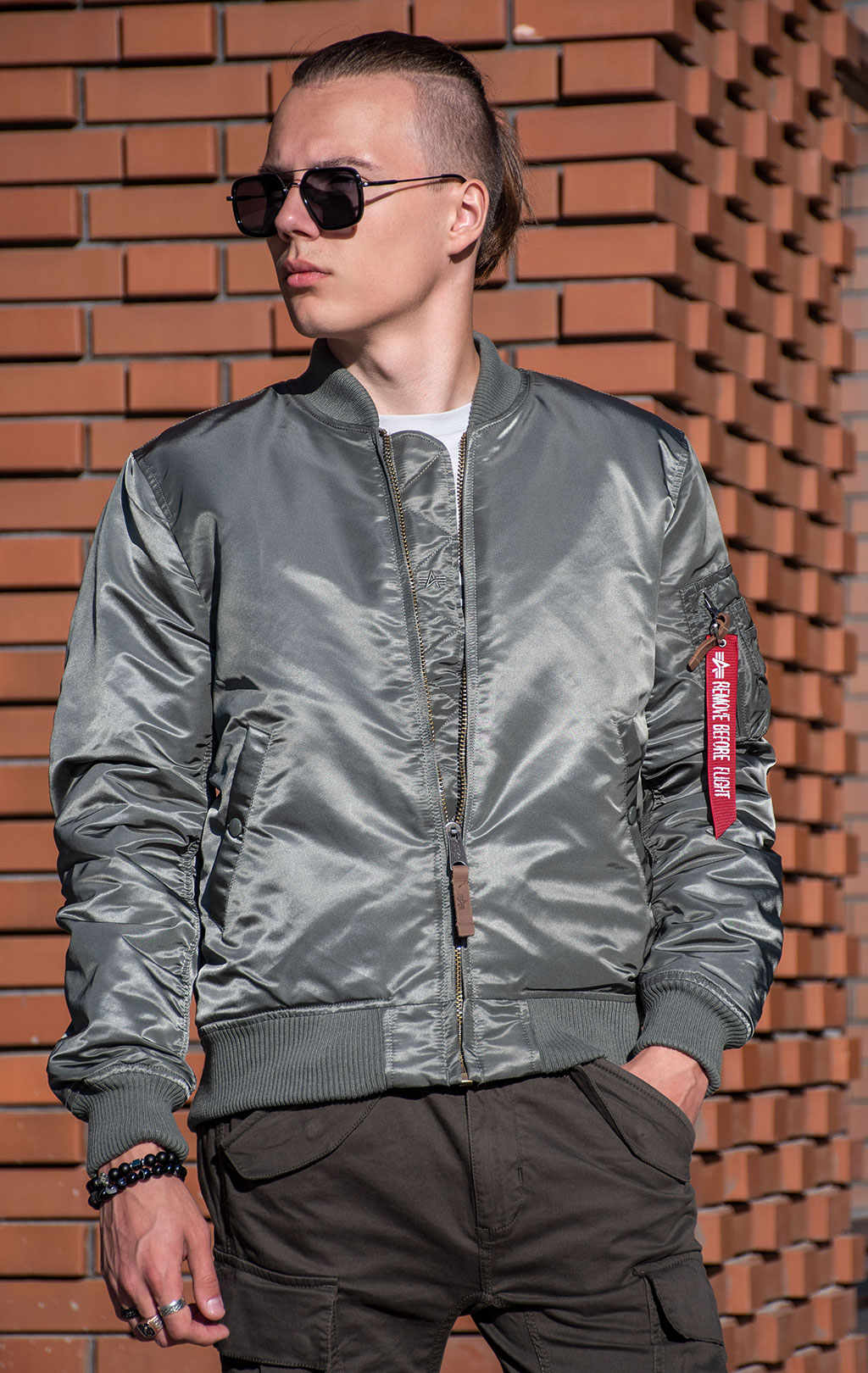 Бомбер ALPHA INDUSTRIES VF 59 MA-1 vintage green 
