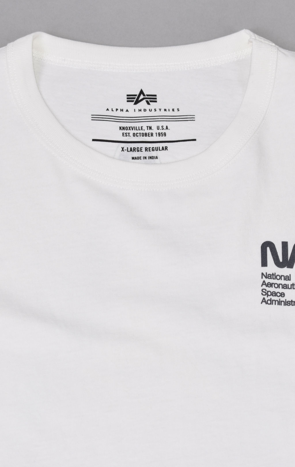 Футболка ALPHA INDUSTRIES NASA COLUMBIA TEE плотная FW 21/22 white 