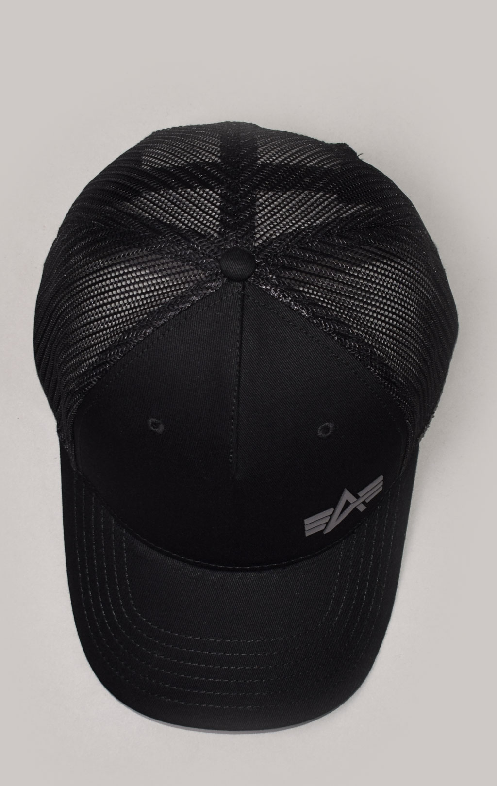 Бейсболка ALPHA INDUSTRIES TRUCKER CAP SMALL LOGO black 