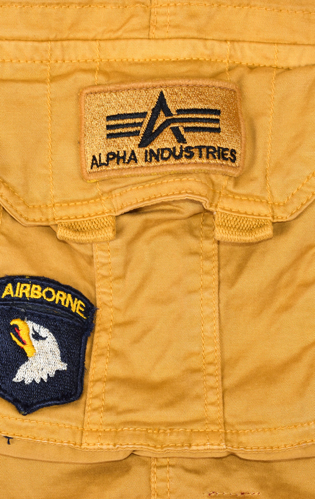 Шорты ALPHA INDUSTRIES CREW SHORT PATCH wheat 