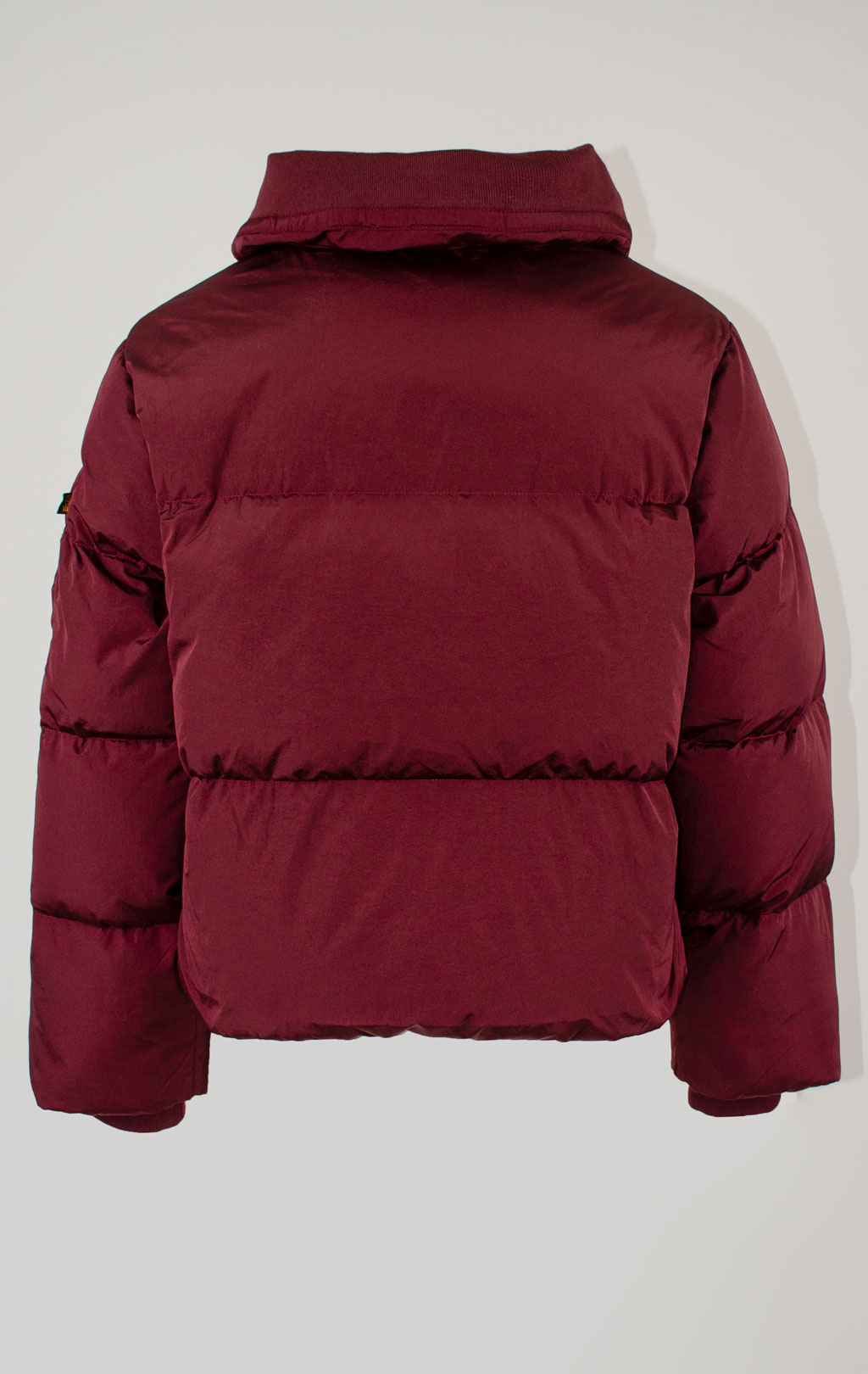 Женская куртка ALPHA INDUSTRIES SIERRA SHORT PUFFER FW 25/26 cedar red 