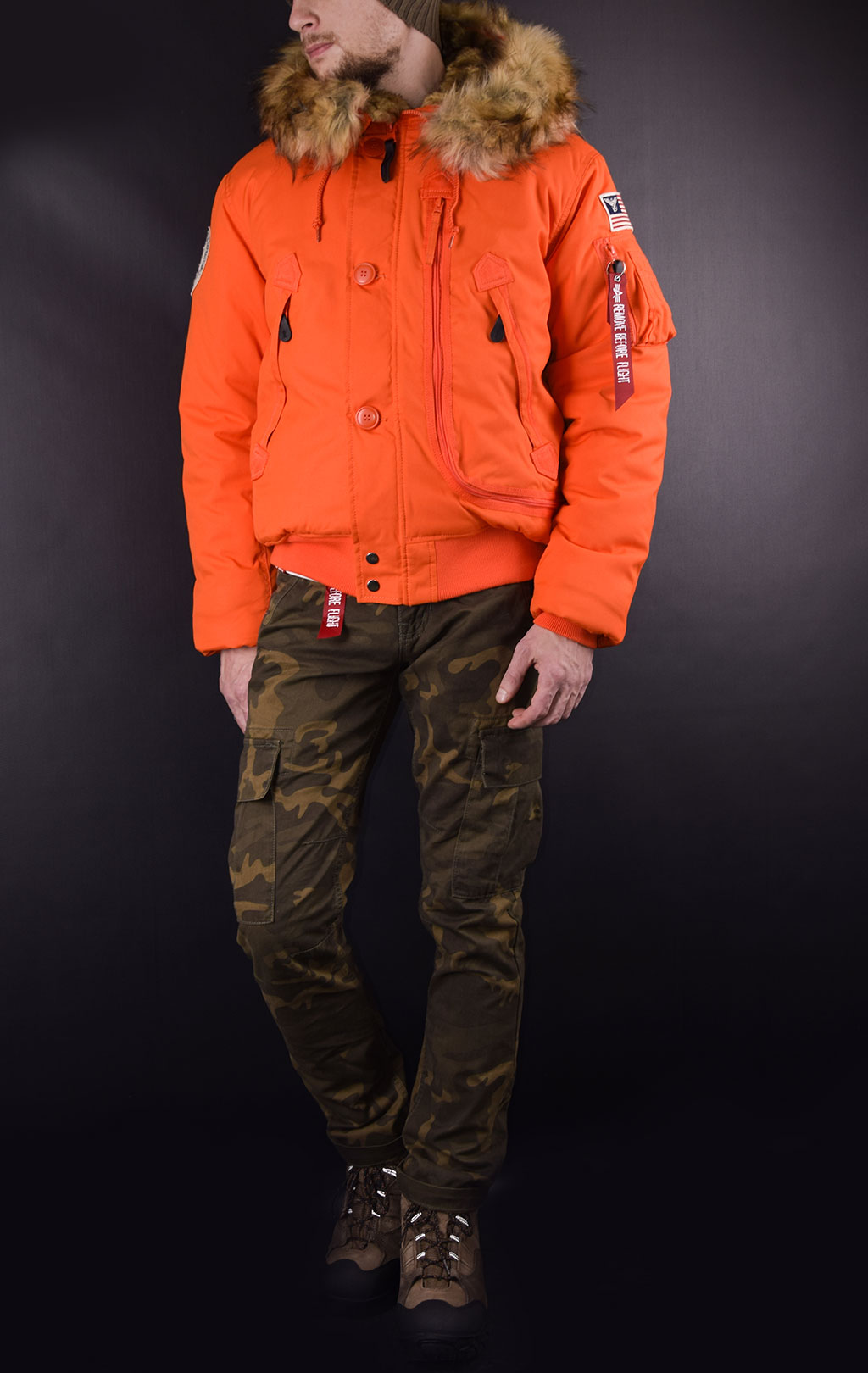 Аляска короткая ALPHA INDUSTRIES POLAR SV flame orange 