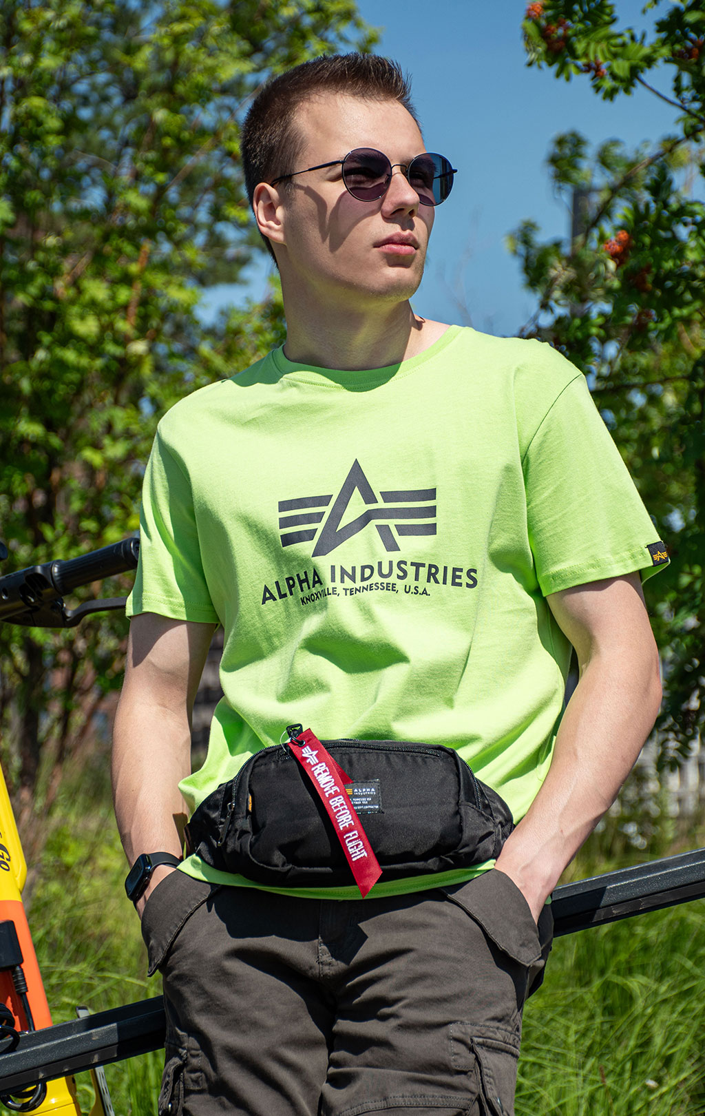 Футболка ALPHA INDUSTRIES BASIC T hornet green 