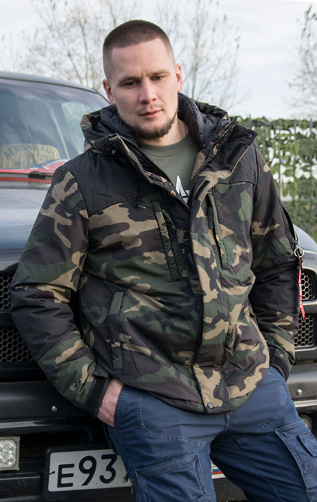 Куртка ALPHA INDUSTRIES AVALANCE PRIMALOFT dark camo woodland 