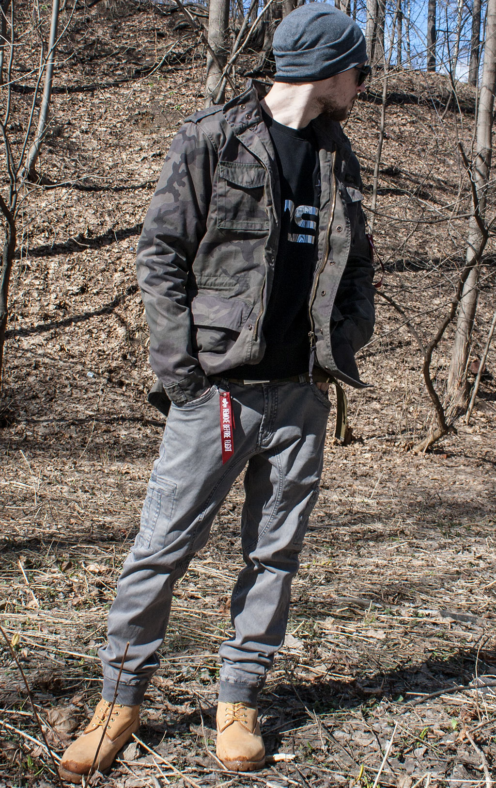 Ветровка ALPHA INDUSTRIES HUNTINGTON M-65 dark olive camo Ветровка ALPHA INDUSTRIES HUNTINGTON M-65 dark olive camo