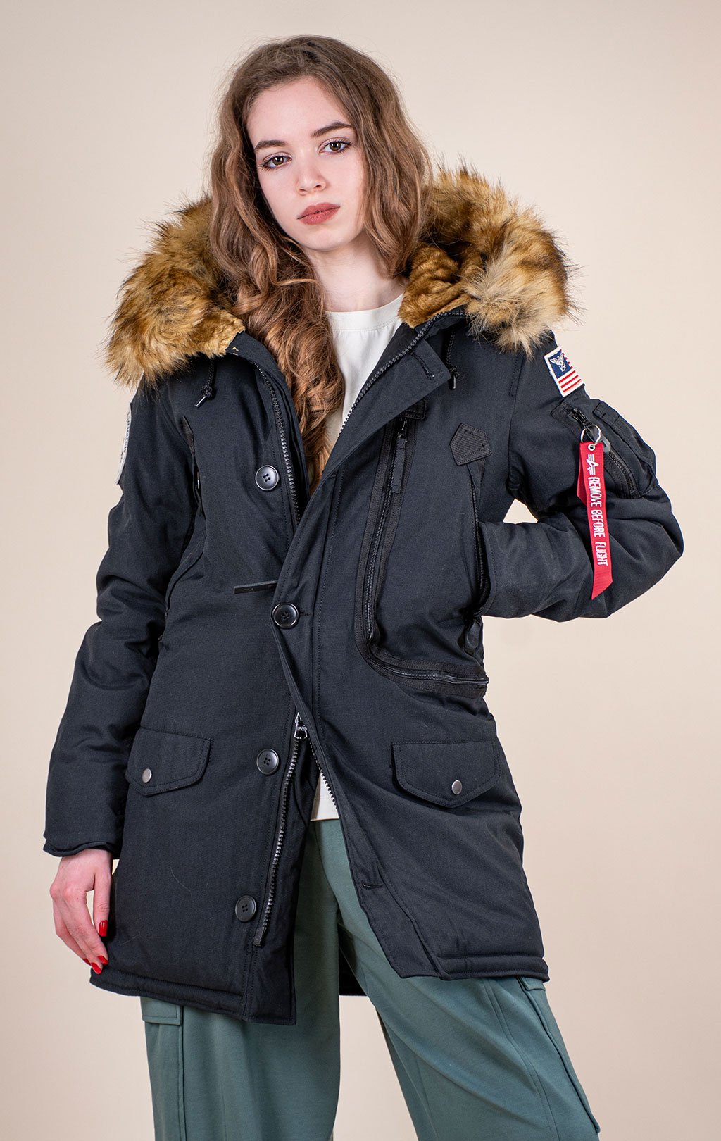 Женская аляска ALPHA INDUSTRIES POLAR black 