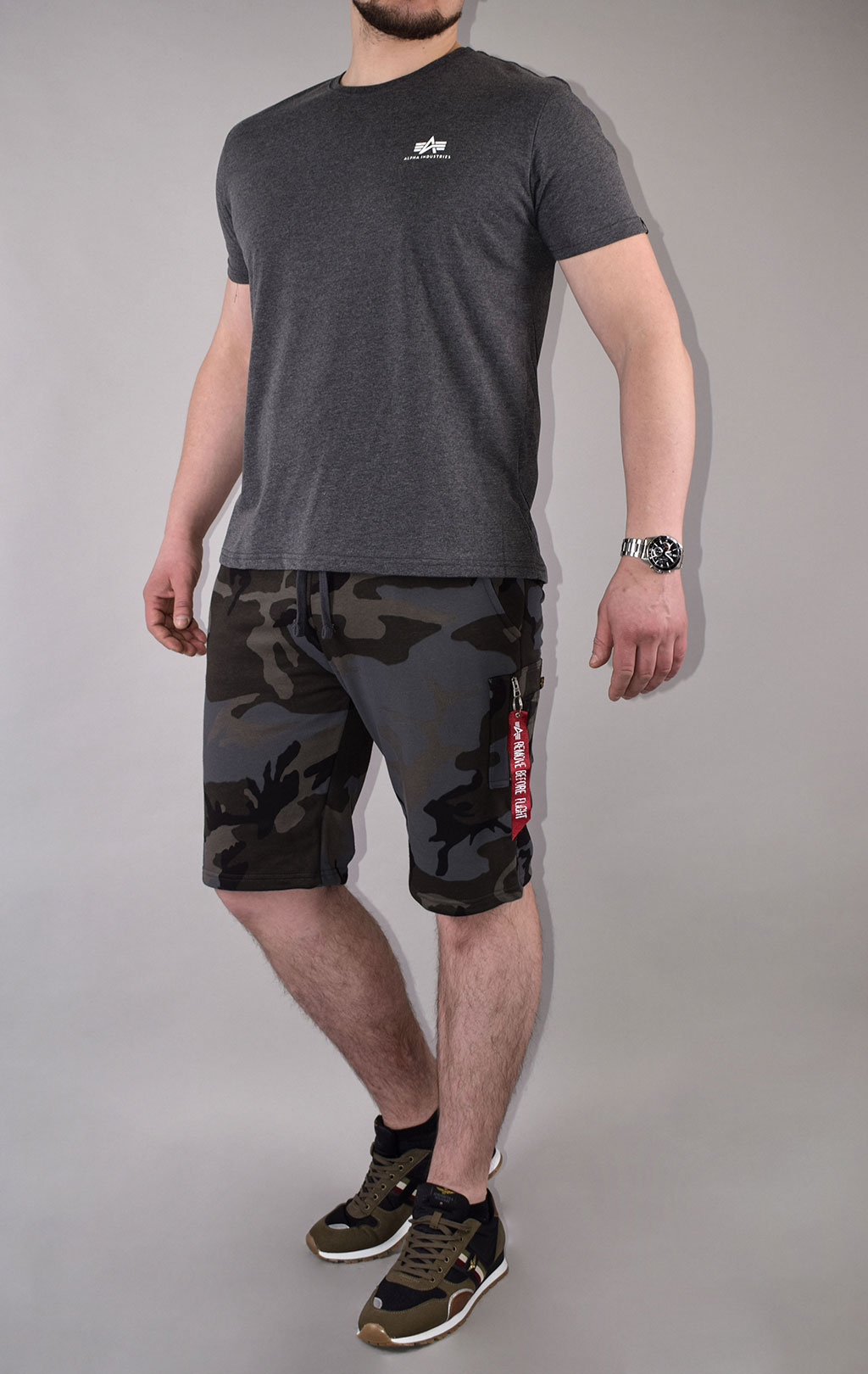 Шорты трикотажные ALPHA INDUSTRIES X-FIT CARGO SHORT black camo 