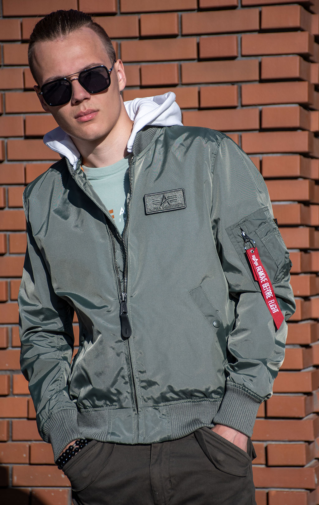 Ветровка-бомбер ALPHA INDUSTRIES TT HOOD MA-1 vintage green 