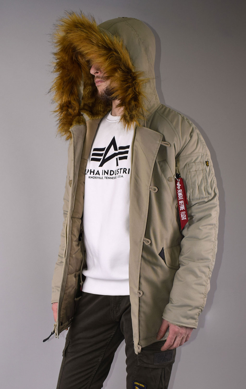 Аляска ALPHA INDUSTRIES EXPLORER khaki 