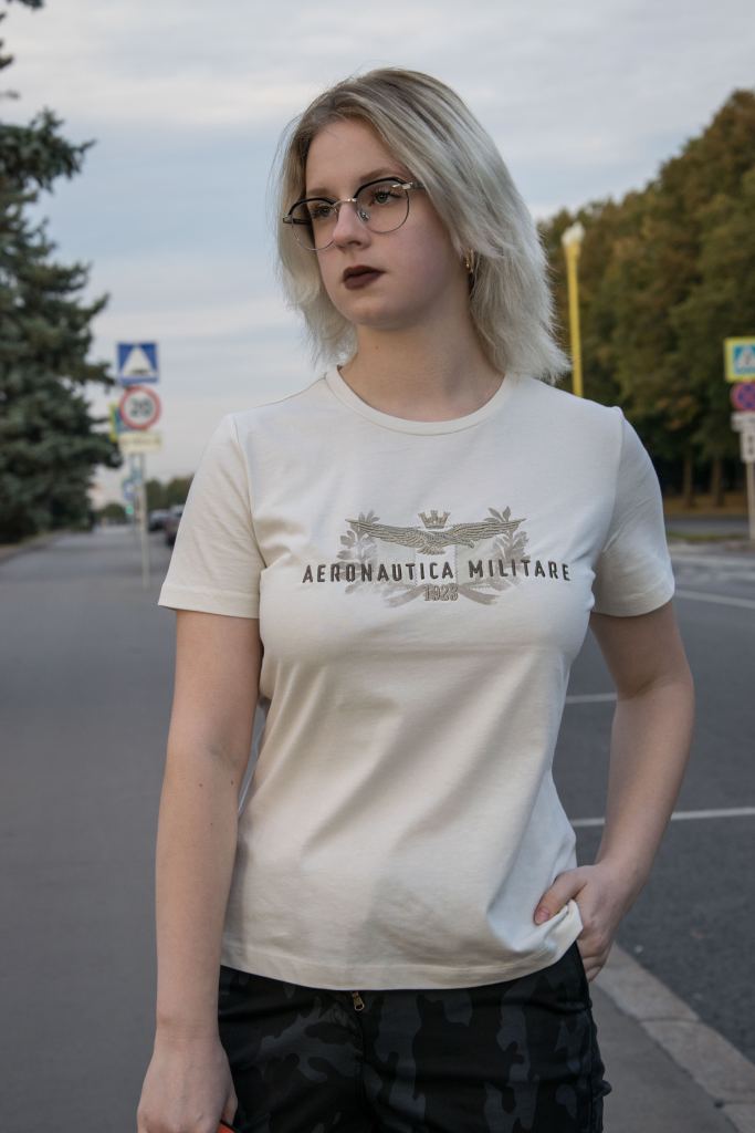 Женская-футболка-AERONAUTICA-MILITARE-FW-22-23-TR-ghiaccio-(TS-2038)-1.jpg