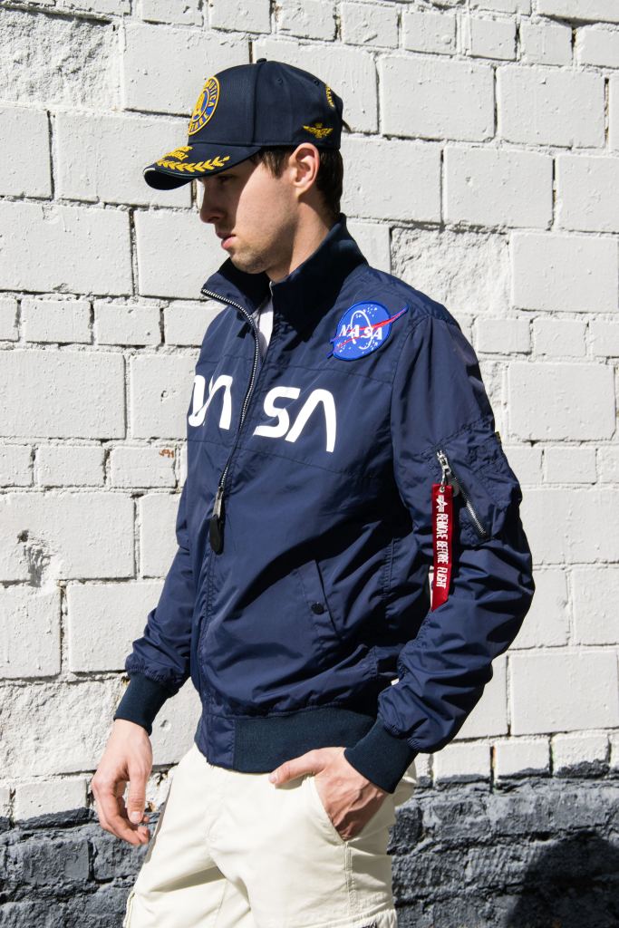 Ветровка ALPHA INDUSTRIES NASA JACKET