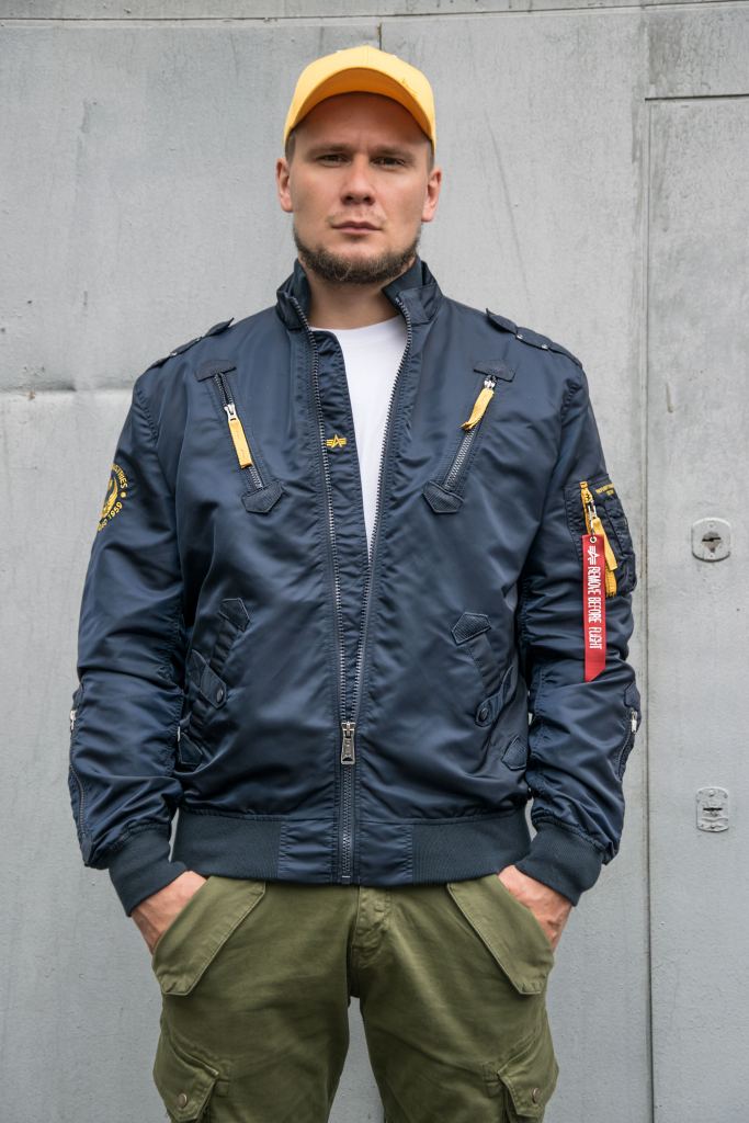 Нейлоновая ветровка ALPHA INDUSTRIES FALCON II