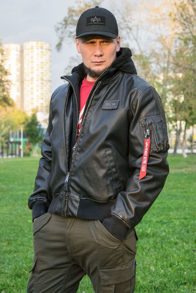 Кожаная куртка-бомбер летная ALPHA INDUSTRIES D-Tec FL MA-1 black фото 2