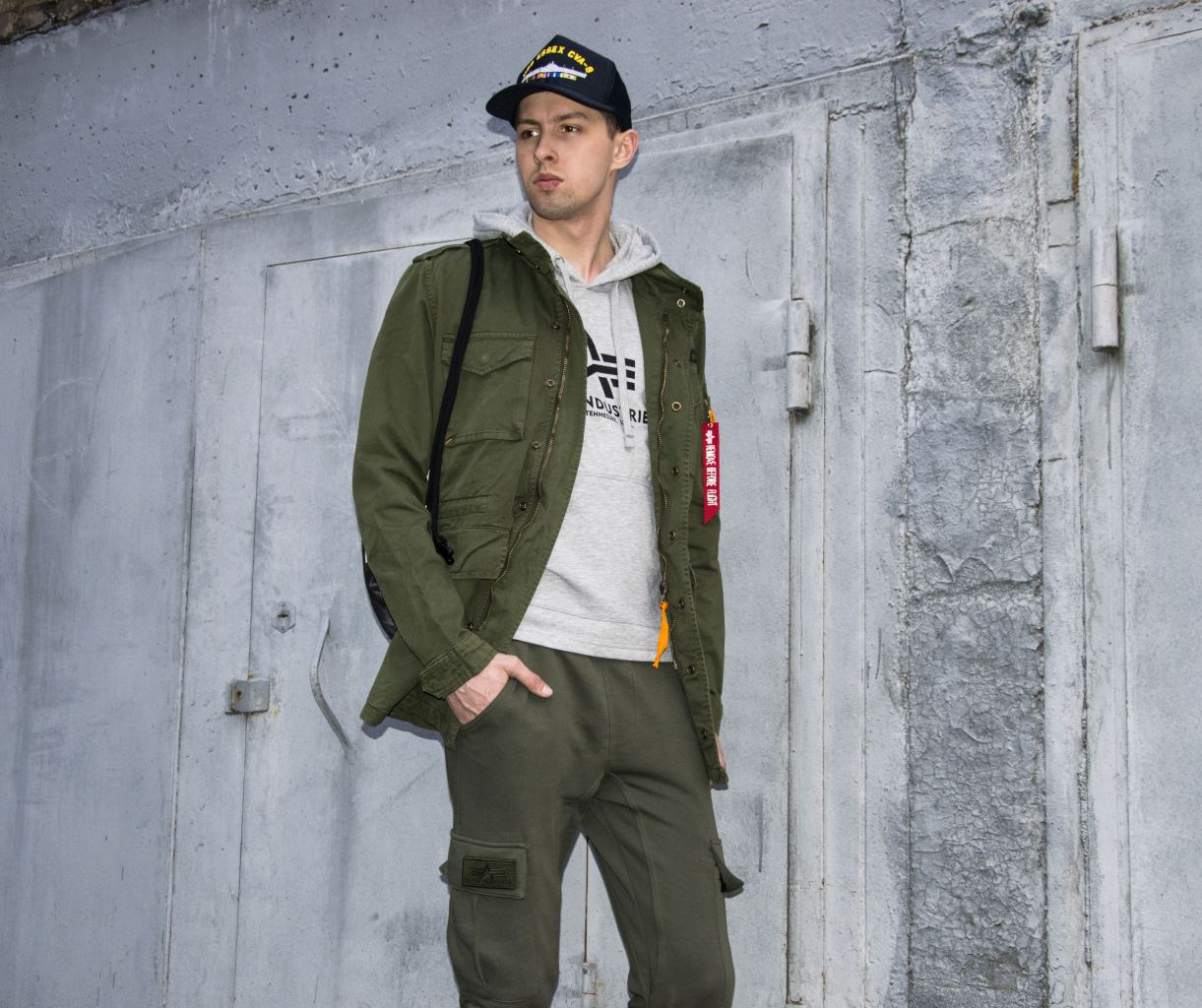 Ветровка ALPHA INDUSTRIES HUNTINGTON M-65 dark olive фото 1