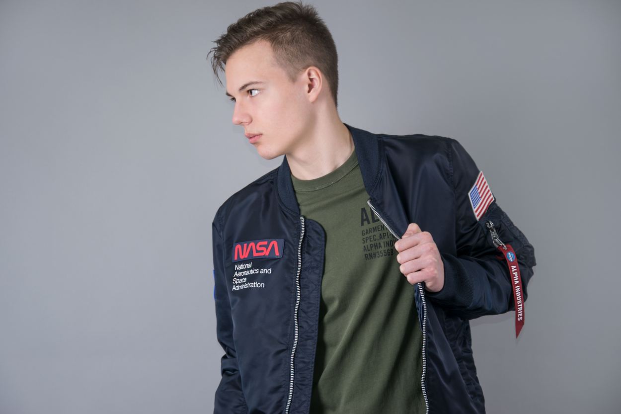 Ветровка ALPHA INDUSTRIES NASA GEN-II FLIGHT JACKET L-2B SS 23 m replica blue (13).jpg