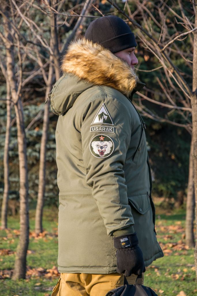 Аляска-ALPHA-INDUSTRIES-ARCTIC-DISCOVERER-N-3B-dark-olive-3.jpg