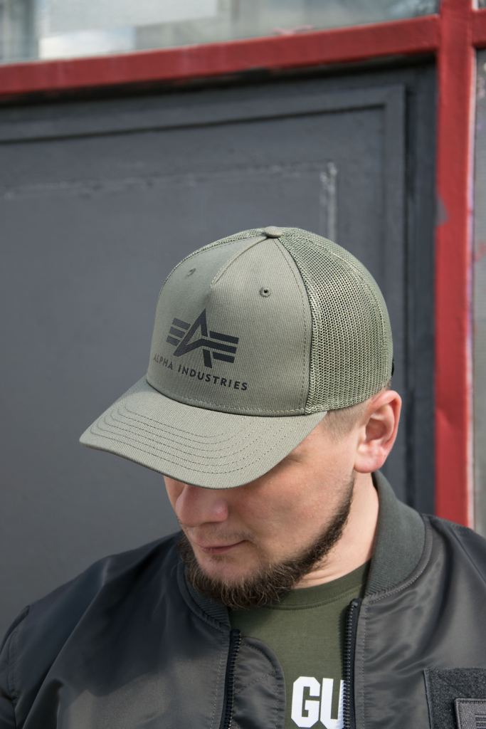 Бейсболка ALPHA INDUSTRIES BASIC TRUCKER CAP dark green, купить в  Интернет-магазине