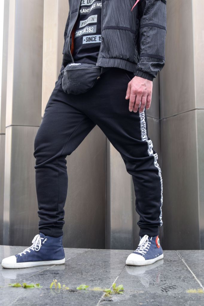 Ветровка ALPHA INDUSTRIES PARACHUTE UTILITY original-fit black фото 5