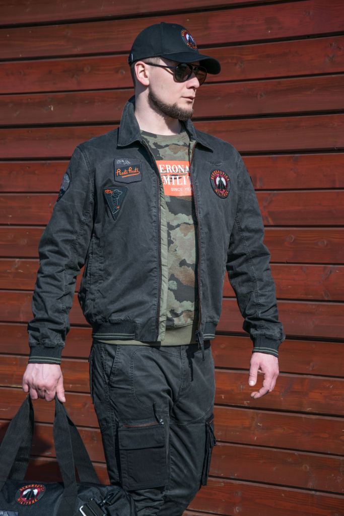 Ветровка-бомбер AERONAUTICA MILITARE SS 22 m/CN jet black (AB 2000)