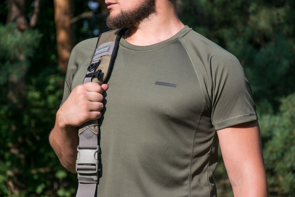 Армейская влагоотводящая футболка
