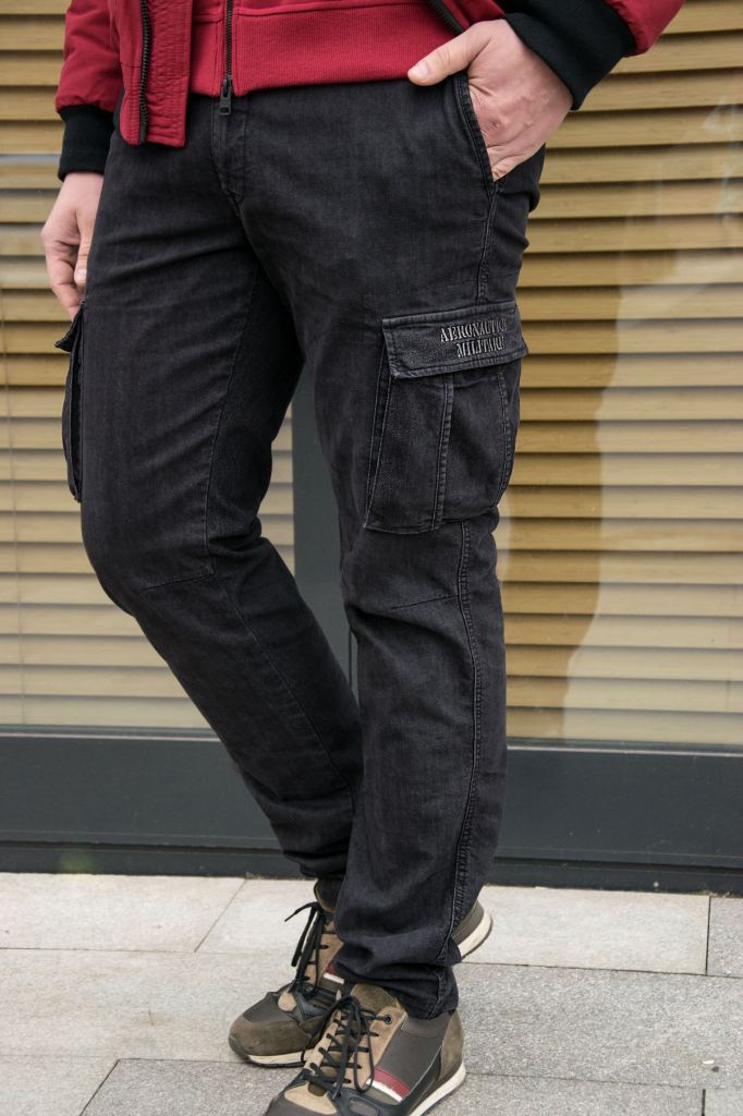 Брюки с карманами от Аэронавтика Милитари из плотной ткани под джинс