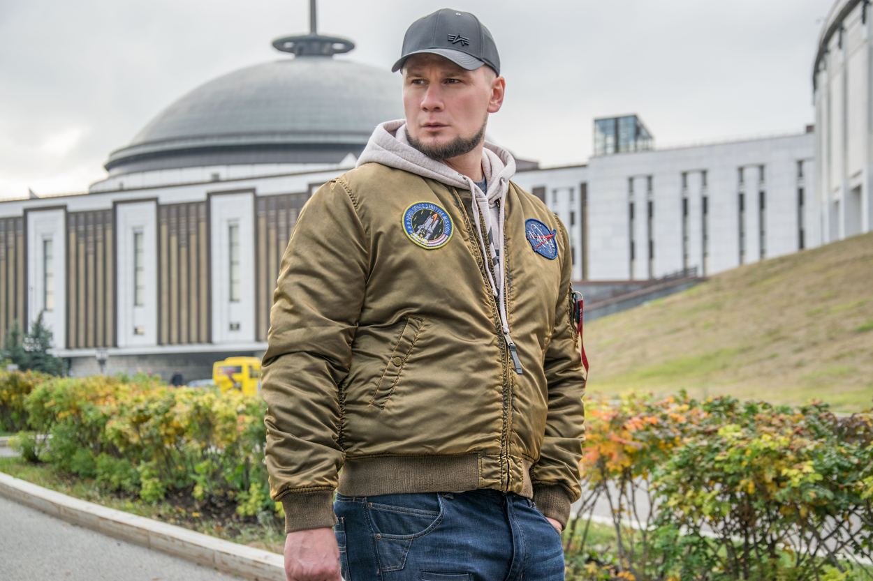 Бомбер ALPHA INDUSTRIES VF NASA BATTLEWASH MA-1 washed orange фото 1