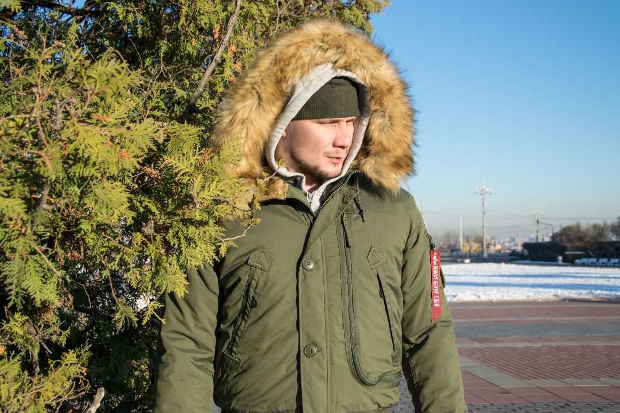 Аляска короткая ALPHA INDUSTRIES POLAR SV dark green