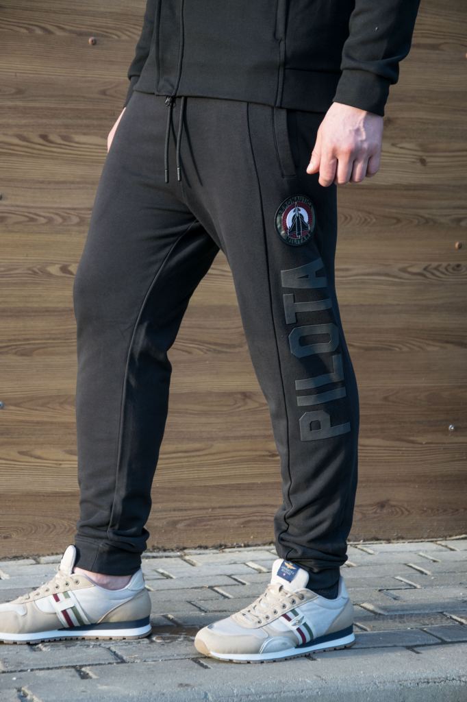 Чёрные спортивные брюки AERONAUTICA MILITARE