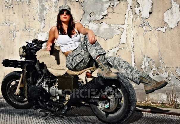 moto-anti-zombies-51-605x432.jpg moto-anti-zombies-51-605x432.jpg