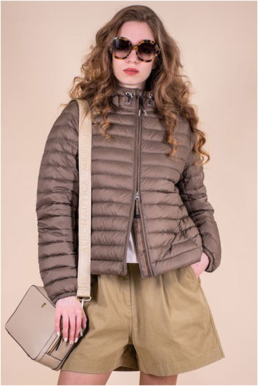 Женская куртка-пуховик лёгкая PARAJUMPERS RORY SS 26 olive brown