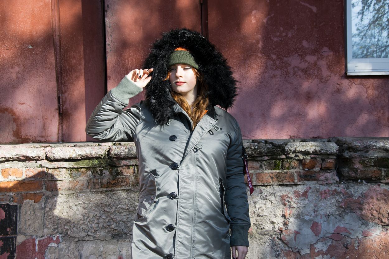 Женская куртка-парка ALPHA INDUSTRIES LONG FISHTAIL vintage green