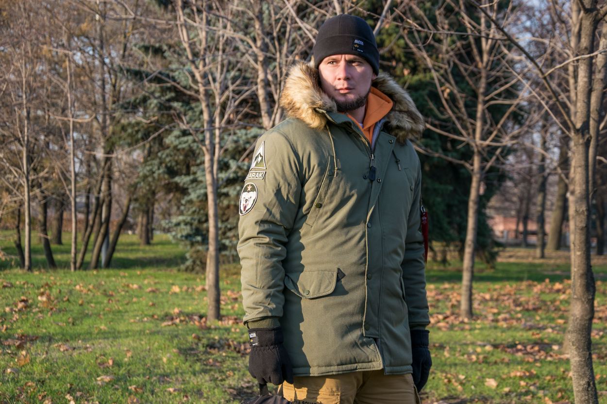 Аляска ALPHA-INDUSTRIES-ARCTIC-DISCOVERER-N-3B-dark-olive-6.jpg