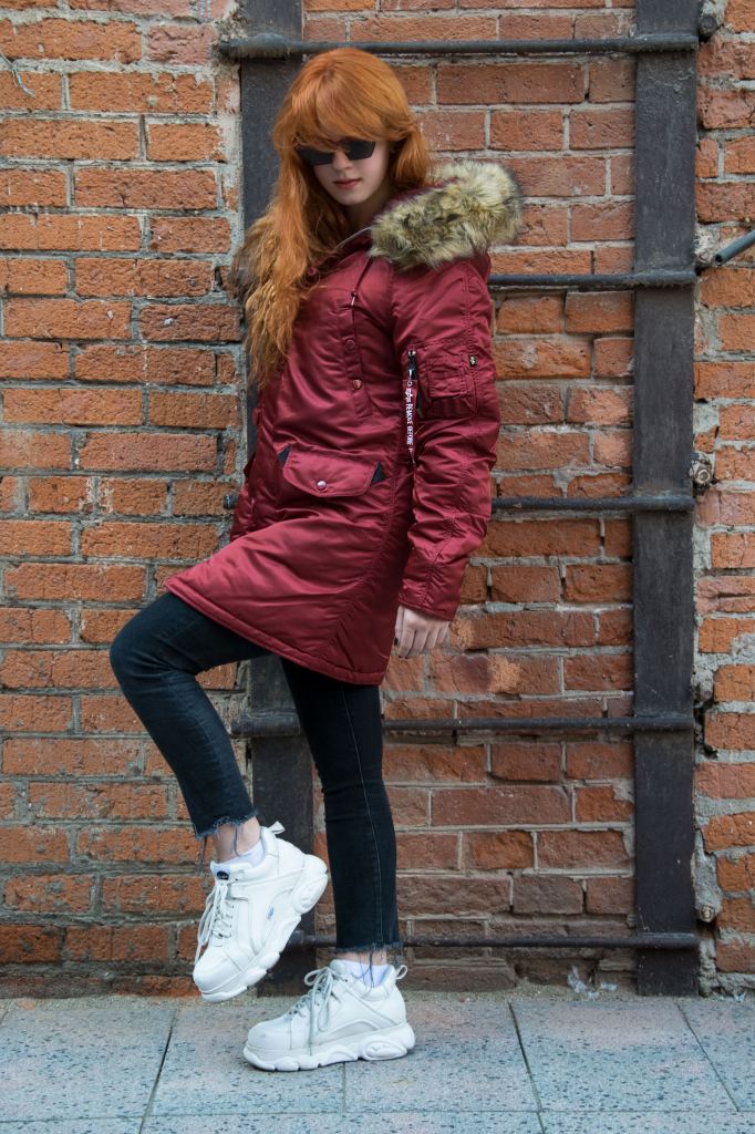 Женская аляска ALPHA INDUSTRIES CLASSIC N-3B original fit commander red