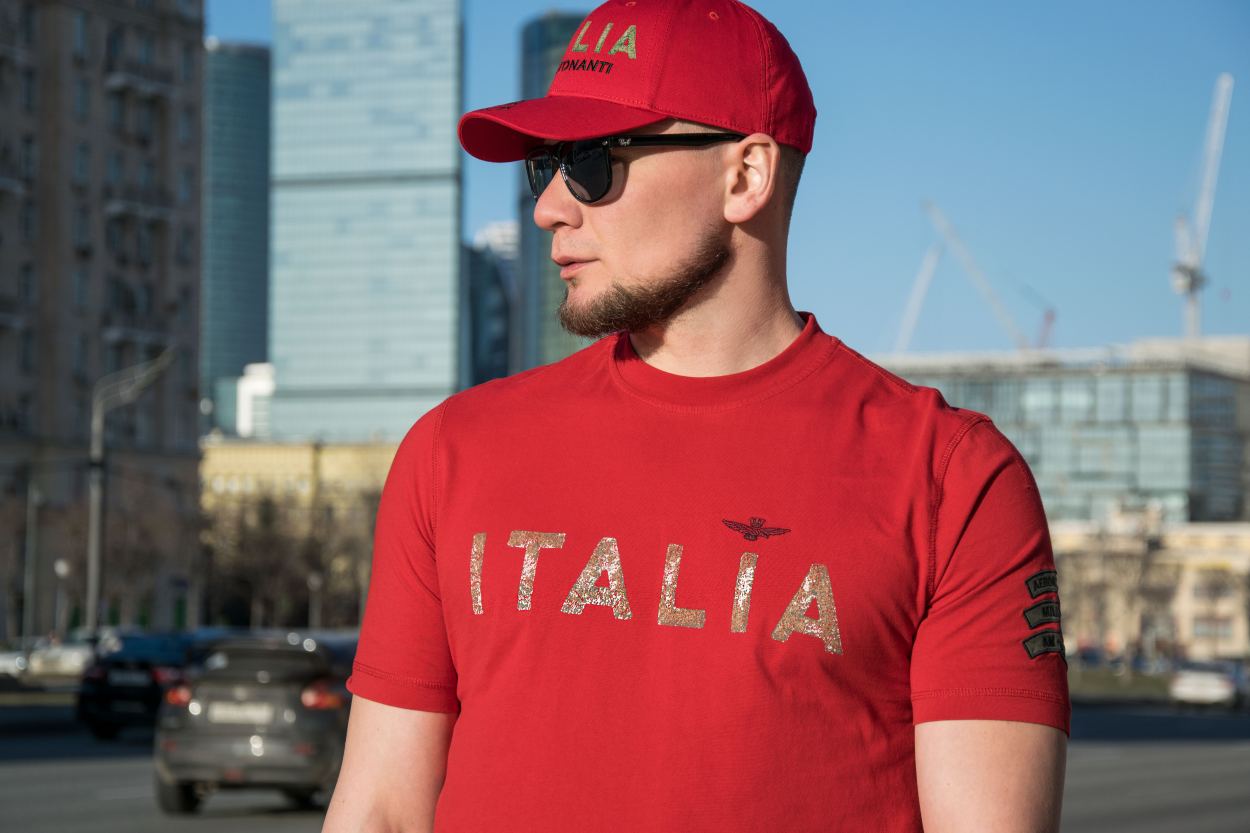 Футболка AERONAUTICA MILITARE SS 23 rosso TS 2069 фото 1