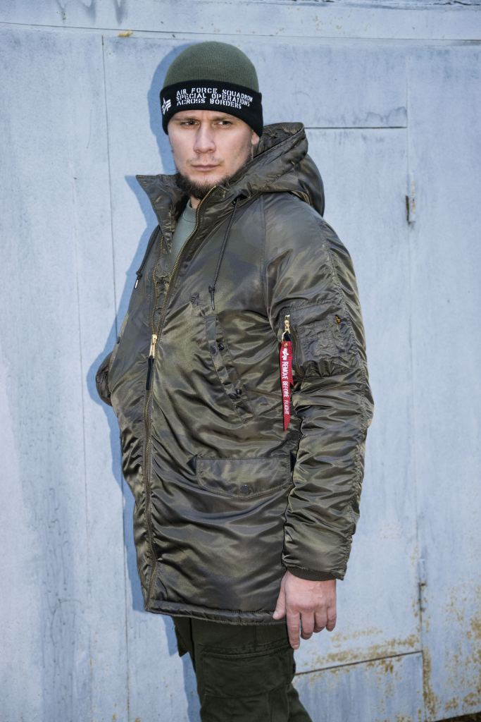 Аляска с капюшоном Alpha Industries