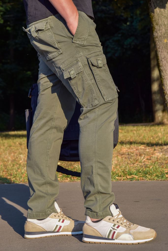 Брюки-карго-AERONAUTICA-MILITARE-SS-22-AL-verde-militare-(PA-1484)-5.jpg Брюки-карго-AERONAUTICA-MILITARE-SS-22-AL-verde-militare-(PA-1484)-5.jpg