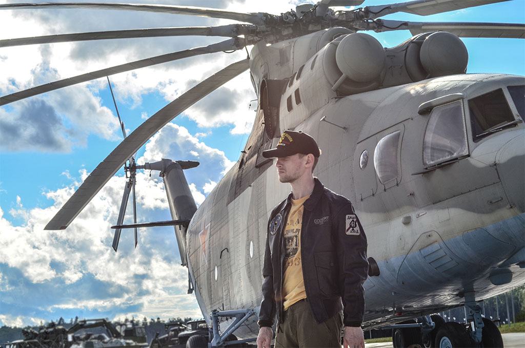 Мужская кожаная летная куртка с нашивками COCKPIT USA USS VIETNAM
