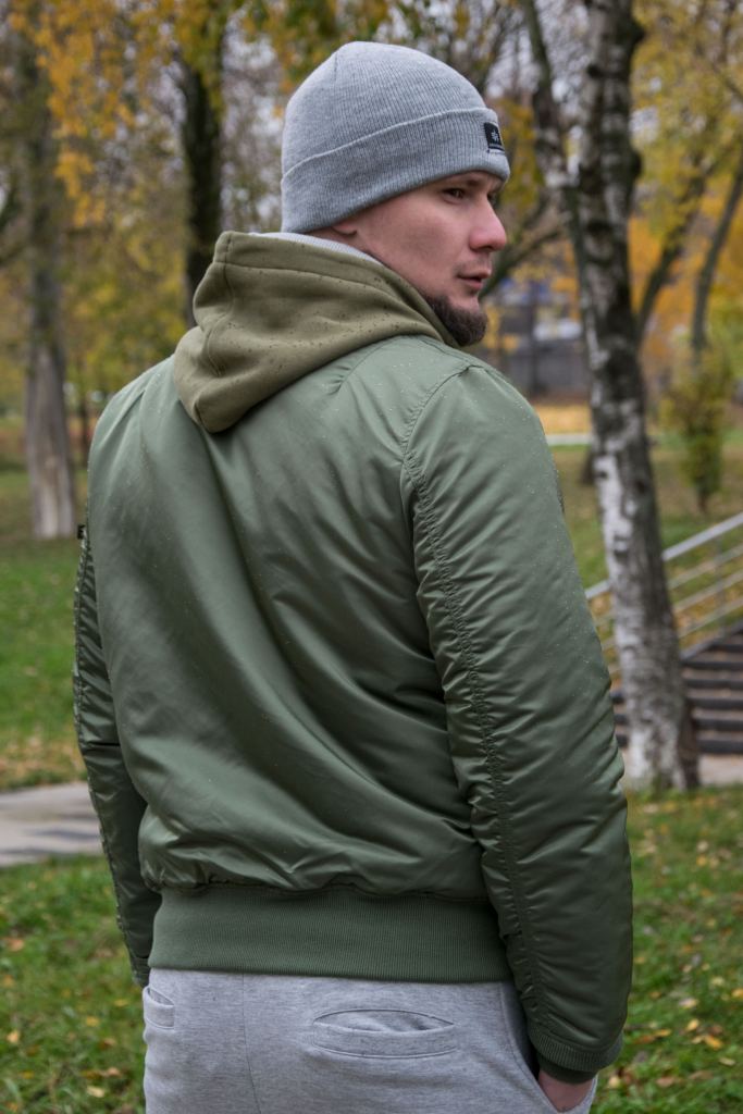 Мужской бомбер Alpha Industries