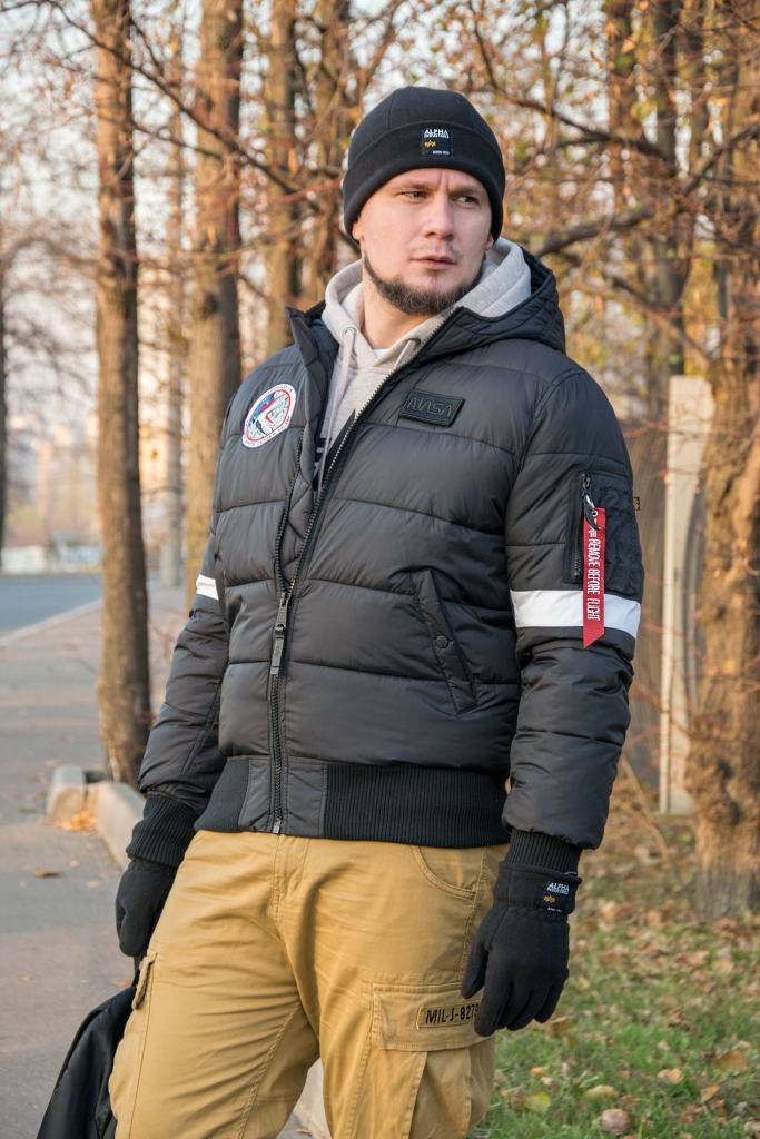 Дутая куртка ALPHA INDUSTRIES HOODED PUFFER FD NASA