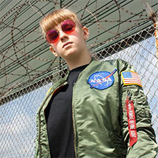Куртка-бомбер лётная ALPHA INDUSTRIES жен. VF NASA MA-1 sage green 14 400 руб