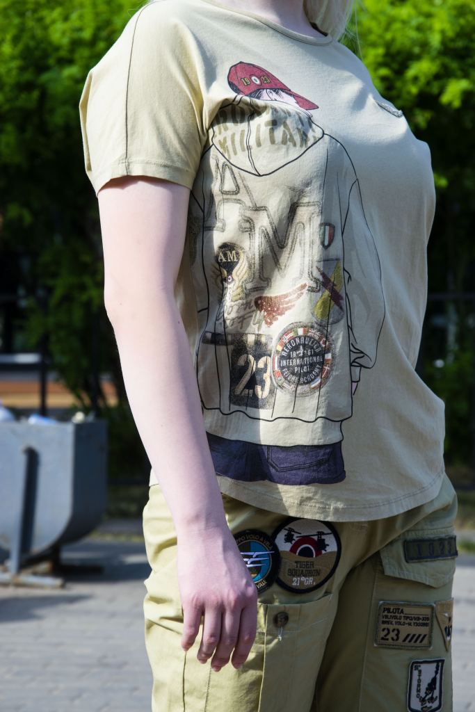 Женская футболка AERONAUTICA MILITARE SS22 khaki TS1972 фото 4