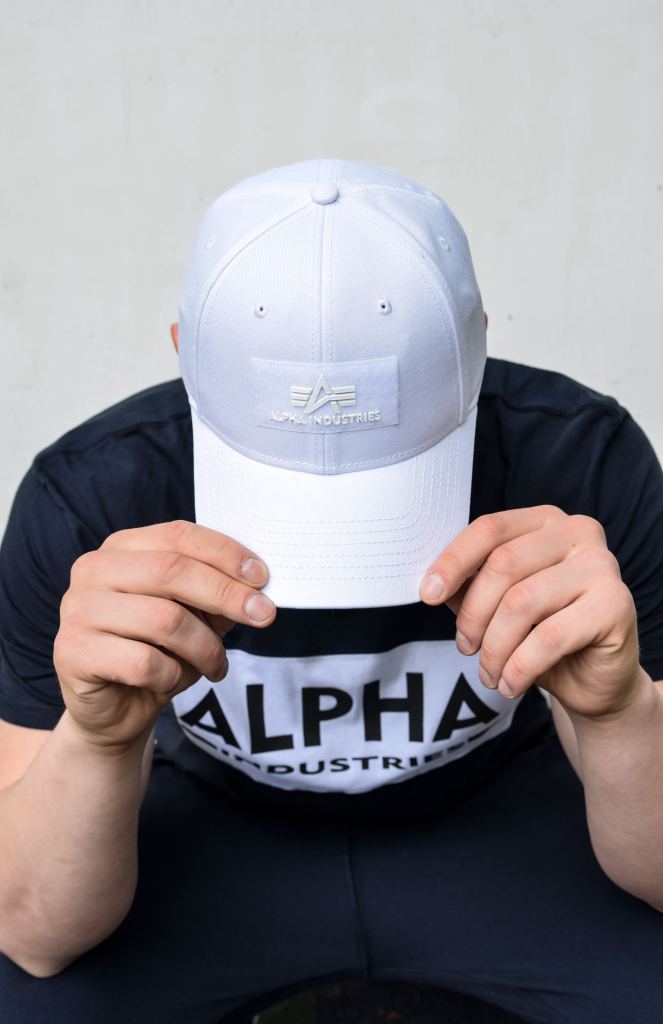 Бейсболка ALPHA INDUSTRIES 