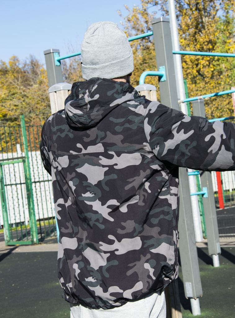 Мужской анорак с капюшоном Surplus WINDBREAKER camo black