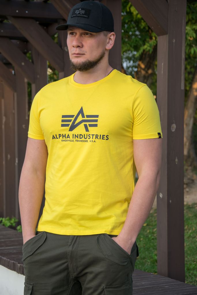 Футболка ALPHA INDUSTRIES BASIC T empire yellow фото 1