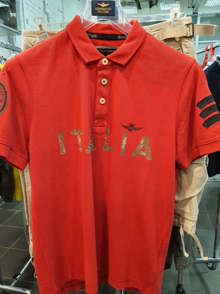 Новая красная футболка Aeronautica Militare SS23