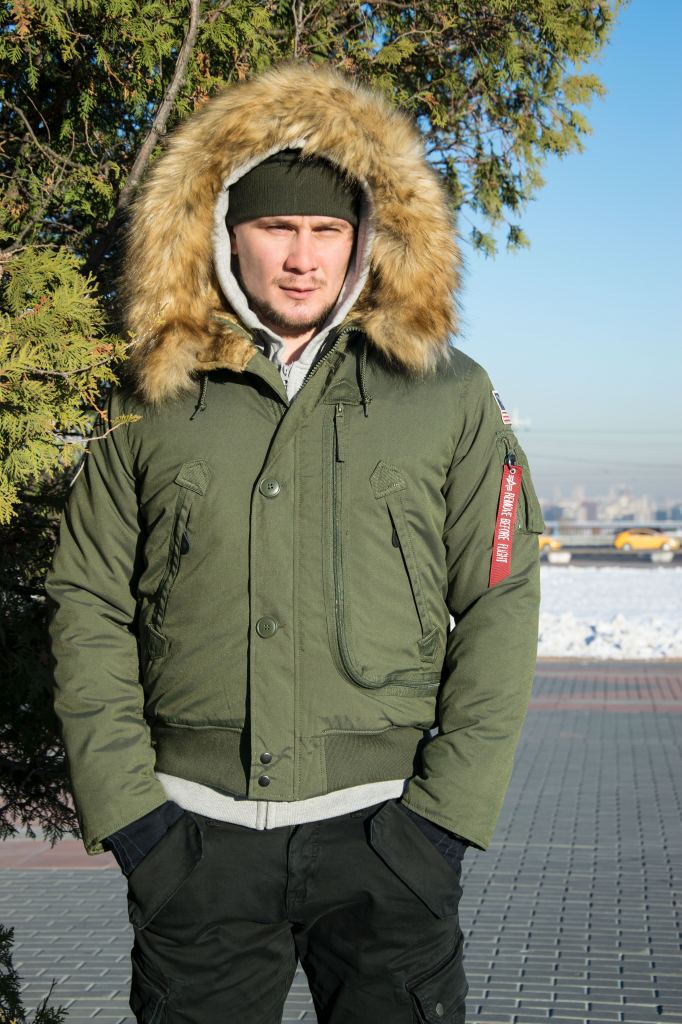 Аляска короткая ALPHA INDUSTRIES POLAR SV dark green